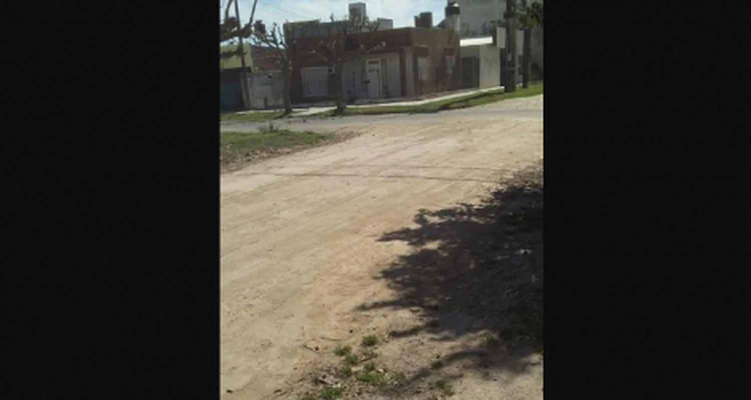 Reclamo: Arreglan con tosca pero no pasa el regador