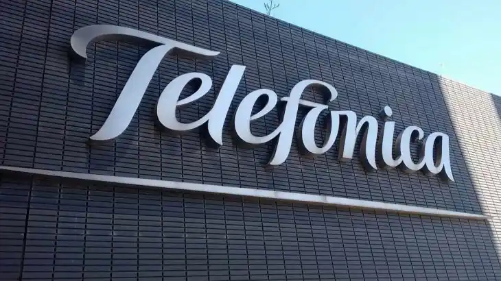 La alta inflación argentina afectó las ganancias del grupo Telefónica