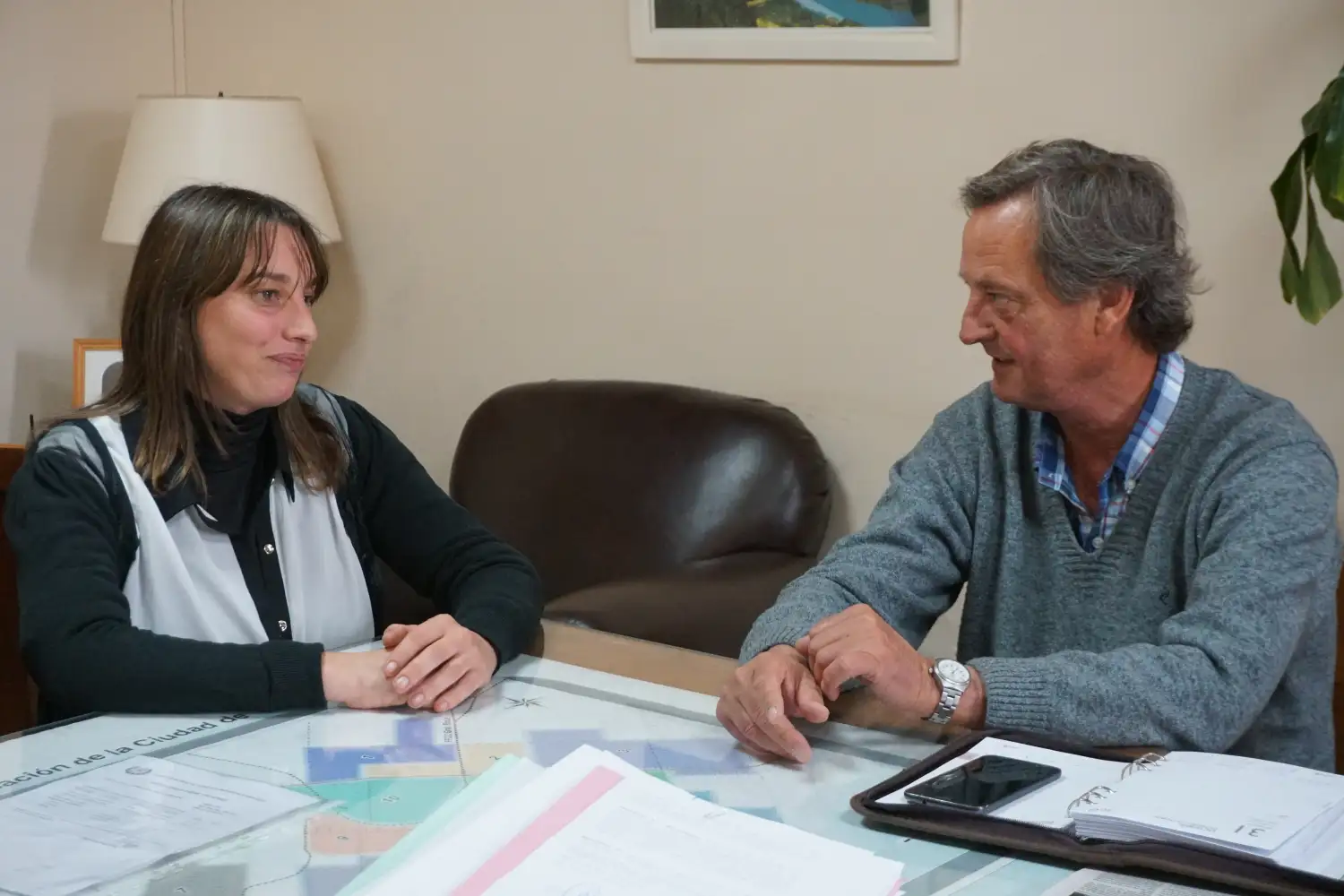 El presidente del Concejo Deliberante recibió  a la electa Defensora del Pueblo de Tandil