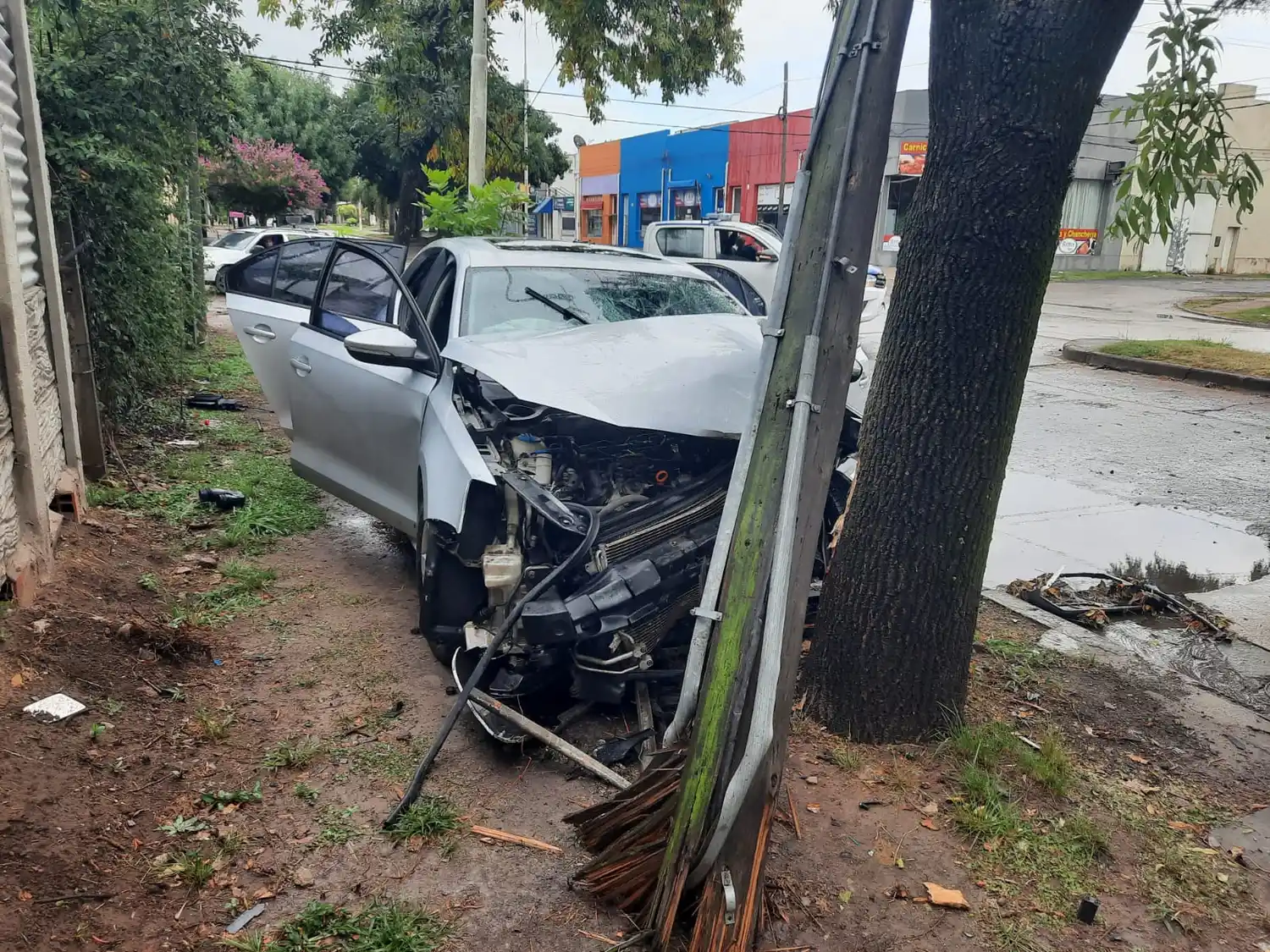 Accidente en 3 de Febrero y Maestro Reyna: Herbas detalló el estado de salud de los jóvenes internados