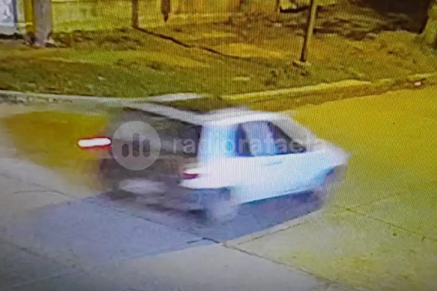 Un "famoso" delincuente menor de edad, robó dos vehículos en pocas horas: detenido otra vez