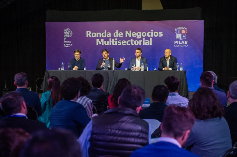 Kicillof en Pilar: Encabezó ronda de negocios con representantes de 150 firmas bonaerenses