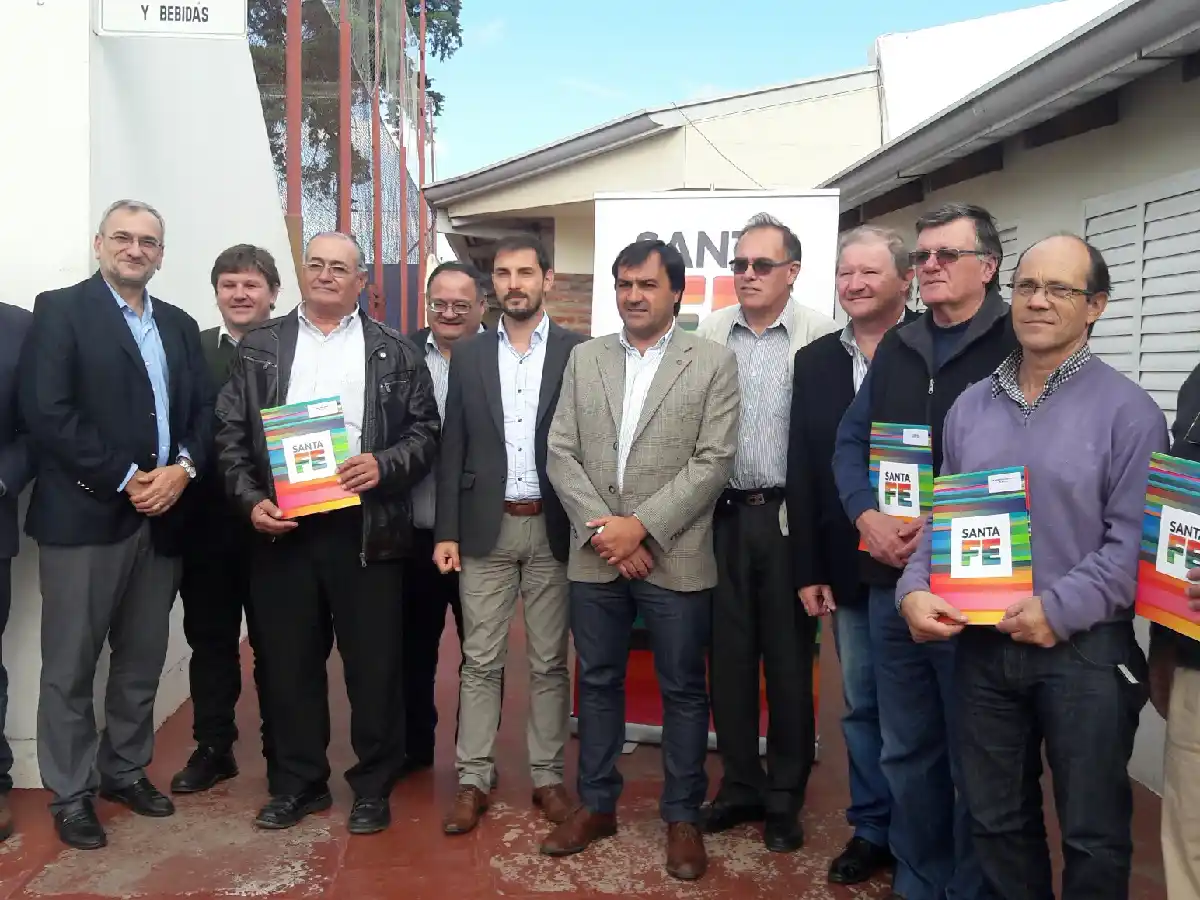 Ramona firmó convenio para construir 10 nuevas viviendas 