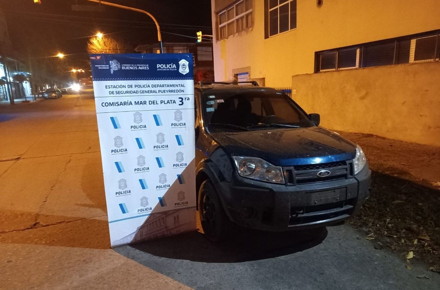 Frenética persecución para recuperar una camioneta robada hace pocas horas