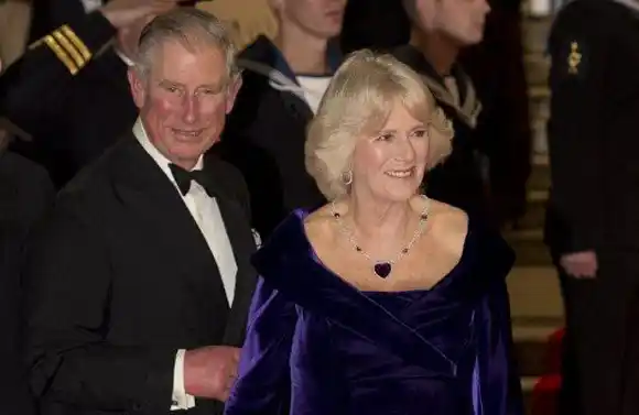 Camila gana terreno en la familia real británica