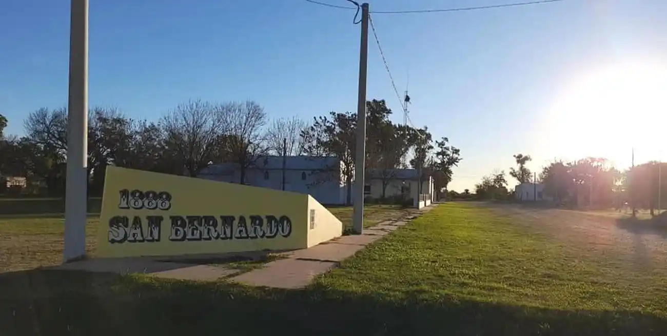 Donde nace el sol. San Bernardo, al este de la ruta nacional 11, quiere exhibir su belleza natural y la tranquilidad de su pequeño poblado. Crédito: gentileza Alejandra Imperiale (Comuna de SB)