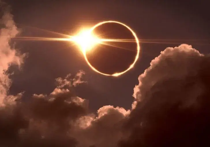 Necochea ya tiene una cita con el cielo: habrá un eclipse solar anular visible desde la ciudad