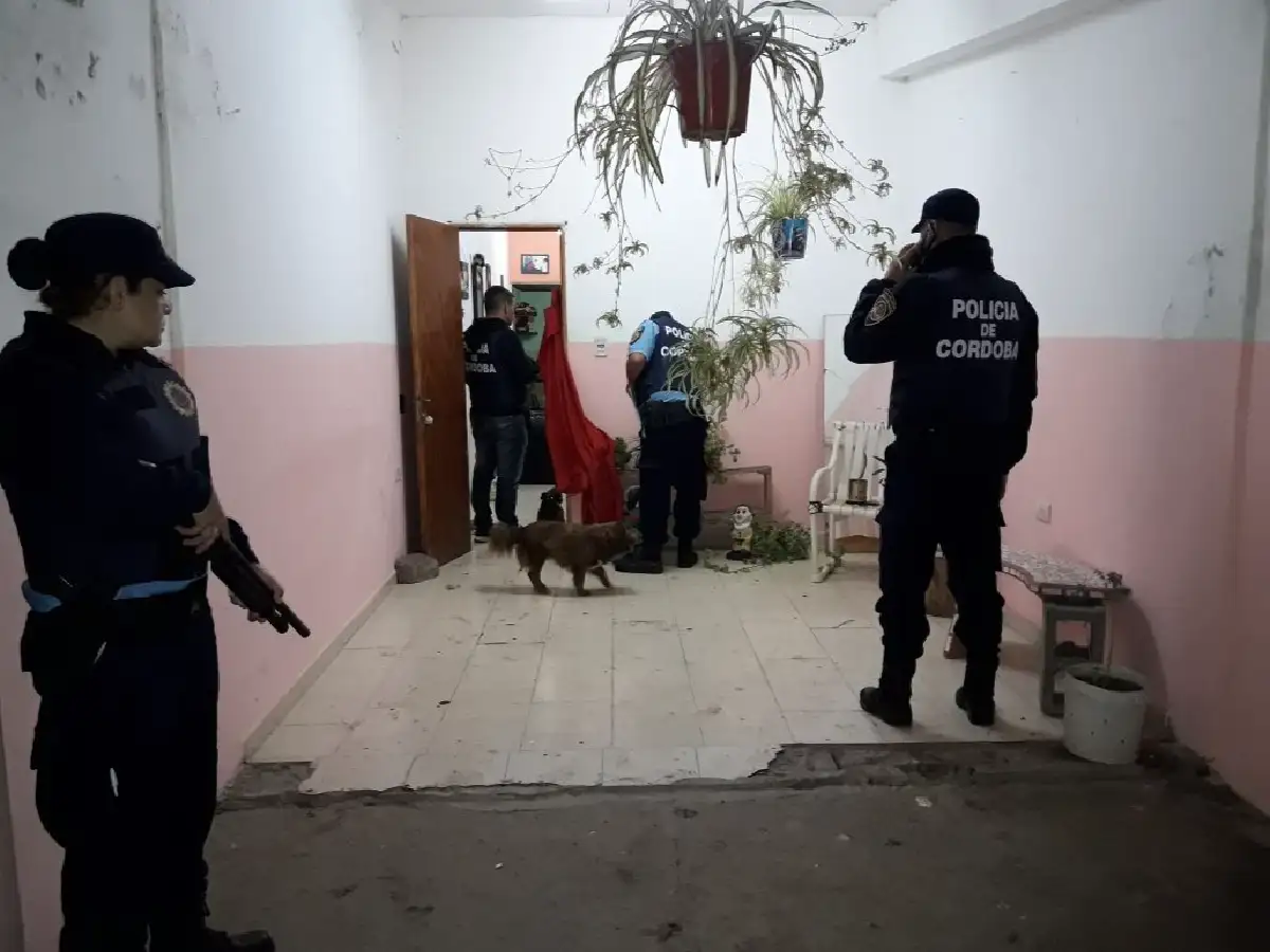 Allanaron una vivienda en Brinkmann y hallaron droga