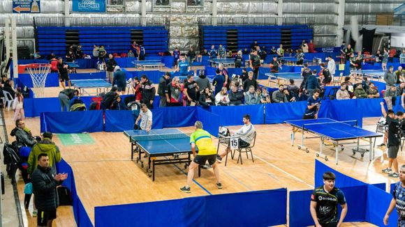 Participación del tenis de mesa del Club Defensores en Santa Clara