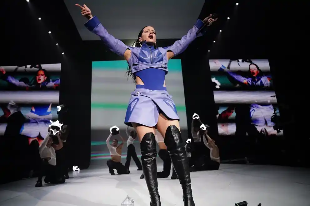 Rosalía, más argentina que nunca y un llanto de emoción en su primer show en Buenos Aires