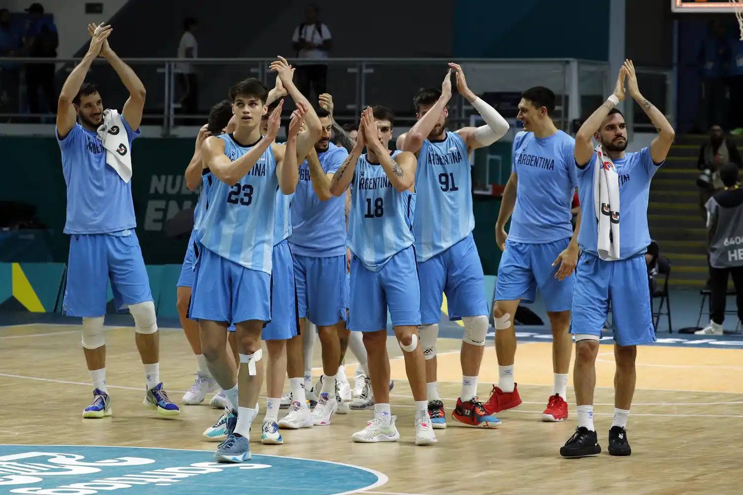 Argentina aplastó a México y se metió en la final por el oro