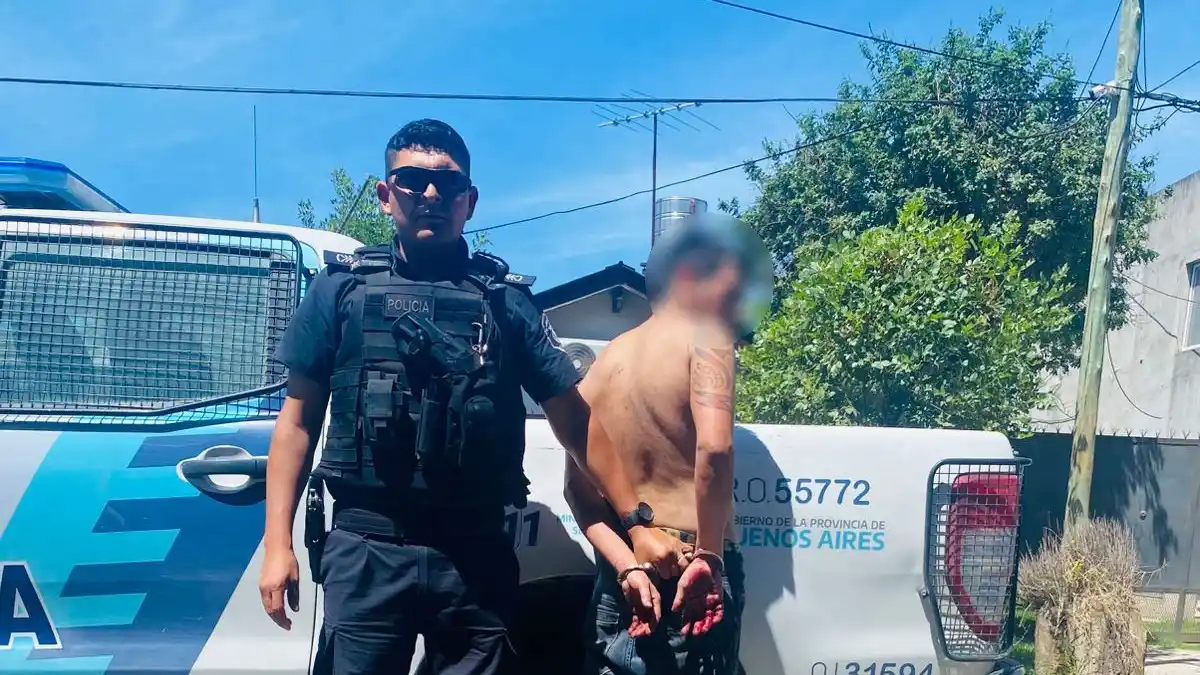 La ex del acusado, logró llamar al 911 para pedir auxilio.