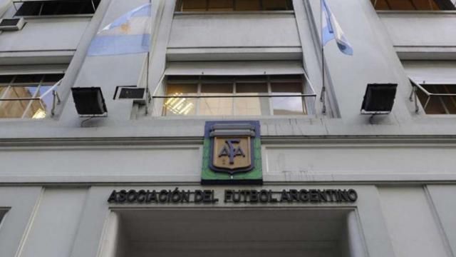 AFA le pidió a la Conmebol que los jugadores de River y Boca no sean convocados