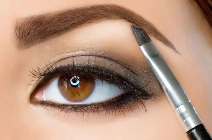 ¿Te animas a tener las cejas onduladas?