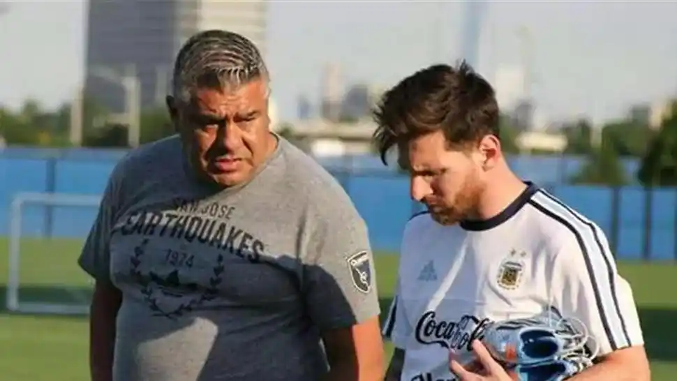 Chiqui Tapia defenderá a Lionel Messi ante la Conmebol