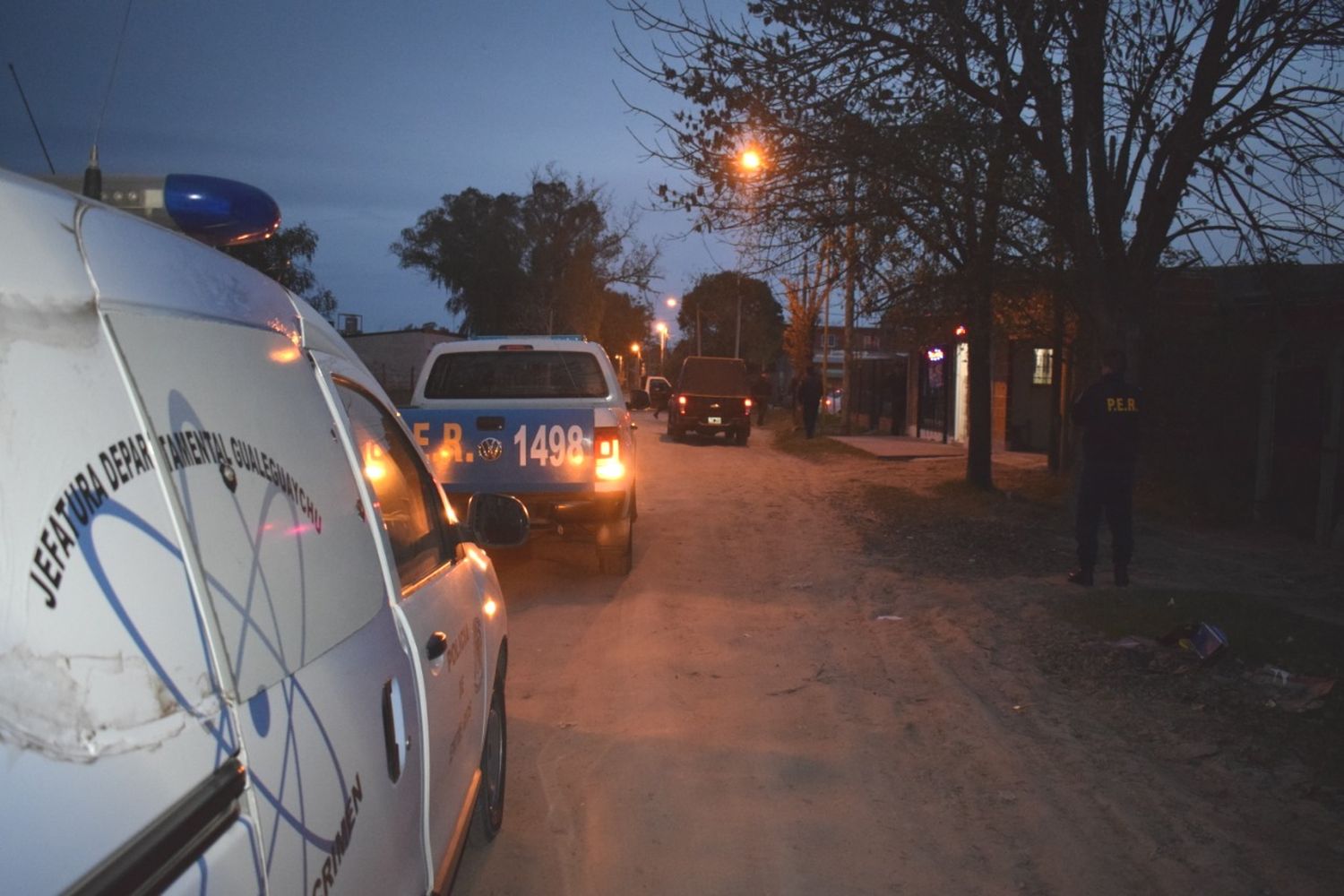 Múltiples allanamientos en Gualeguaychú: secuestraron una moto, un proyectil calibre 32 y un televisor