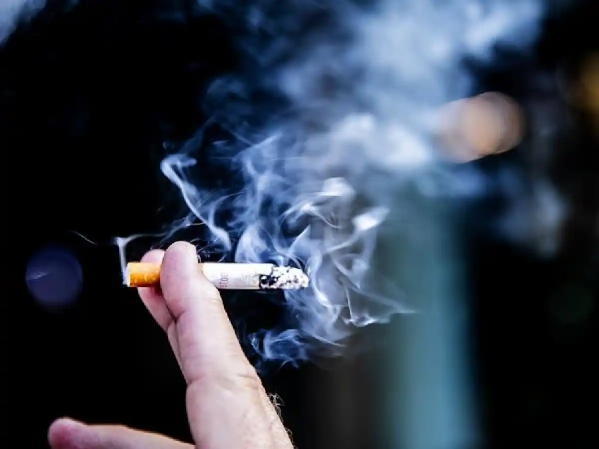 Los hijos de fumadores tienen cuatro veces más probabilidades de empezar a fumar