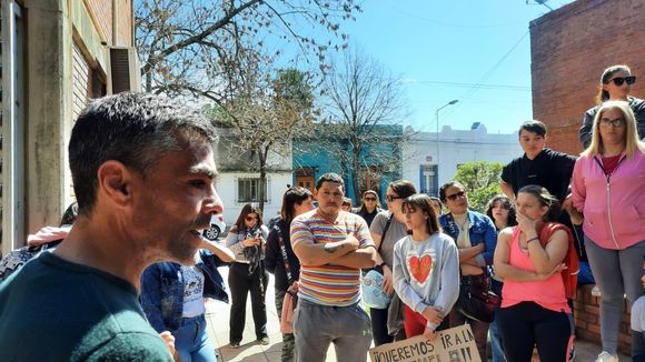 Transporte escolar: Baradero Tours cubrirá los recorridos de micros y resta resolver los de combis