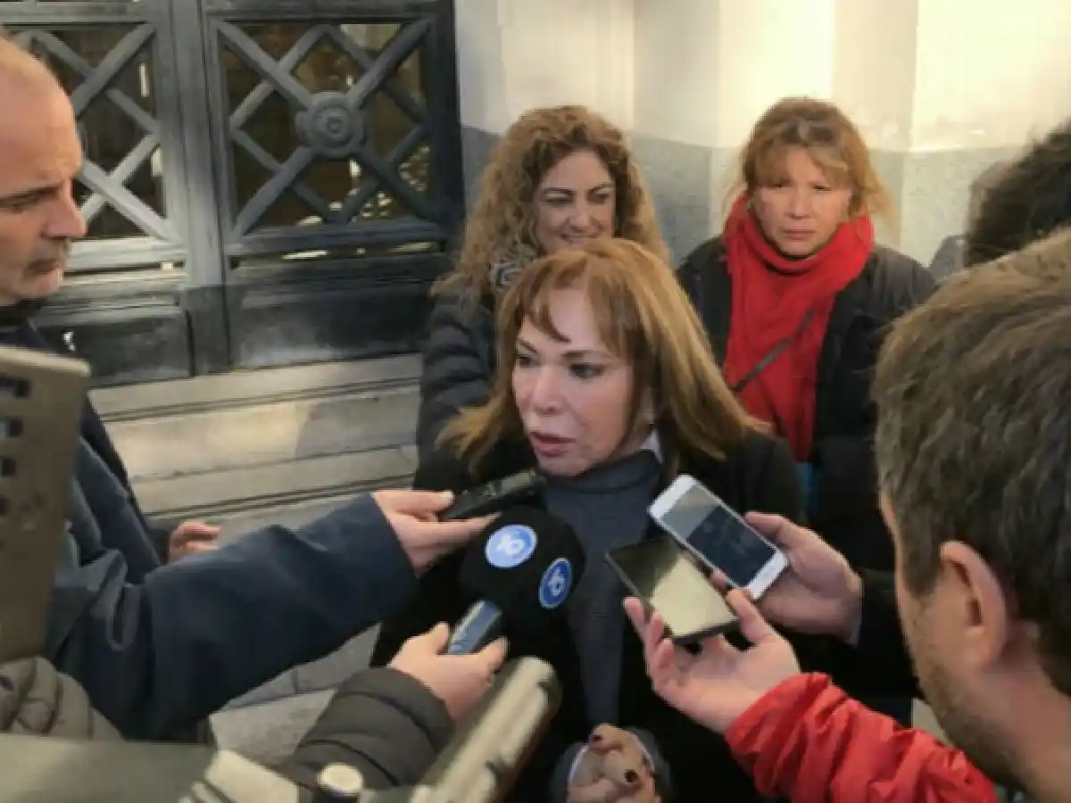 Ahora, Olga Riutort dijo estar dispuesta a acompañar a Llaryora