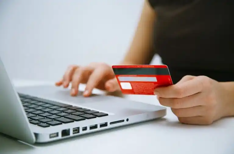 El comercio electrónico registró un aumento del 73%