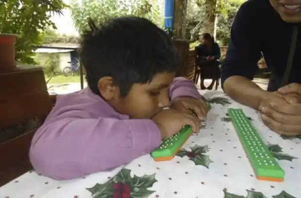 El Iosper resolvió otorgar la prestación del Maestro de Apoyo 