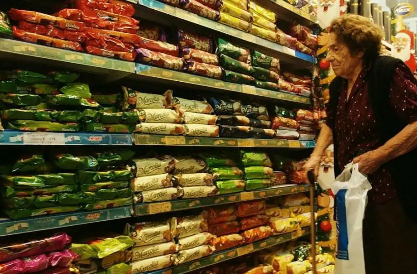 Canasta básica: una familia necesita más de $33 mil para no ser pobre