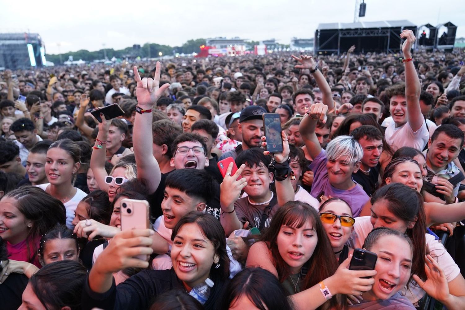 Al igual que las últimas ediciones, todos los shows del Lollapalooza se emitirán en vivo a través de Flow.