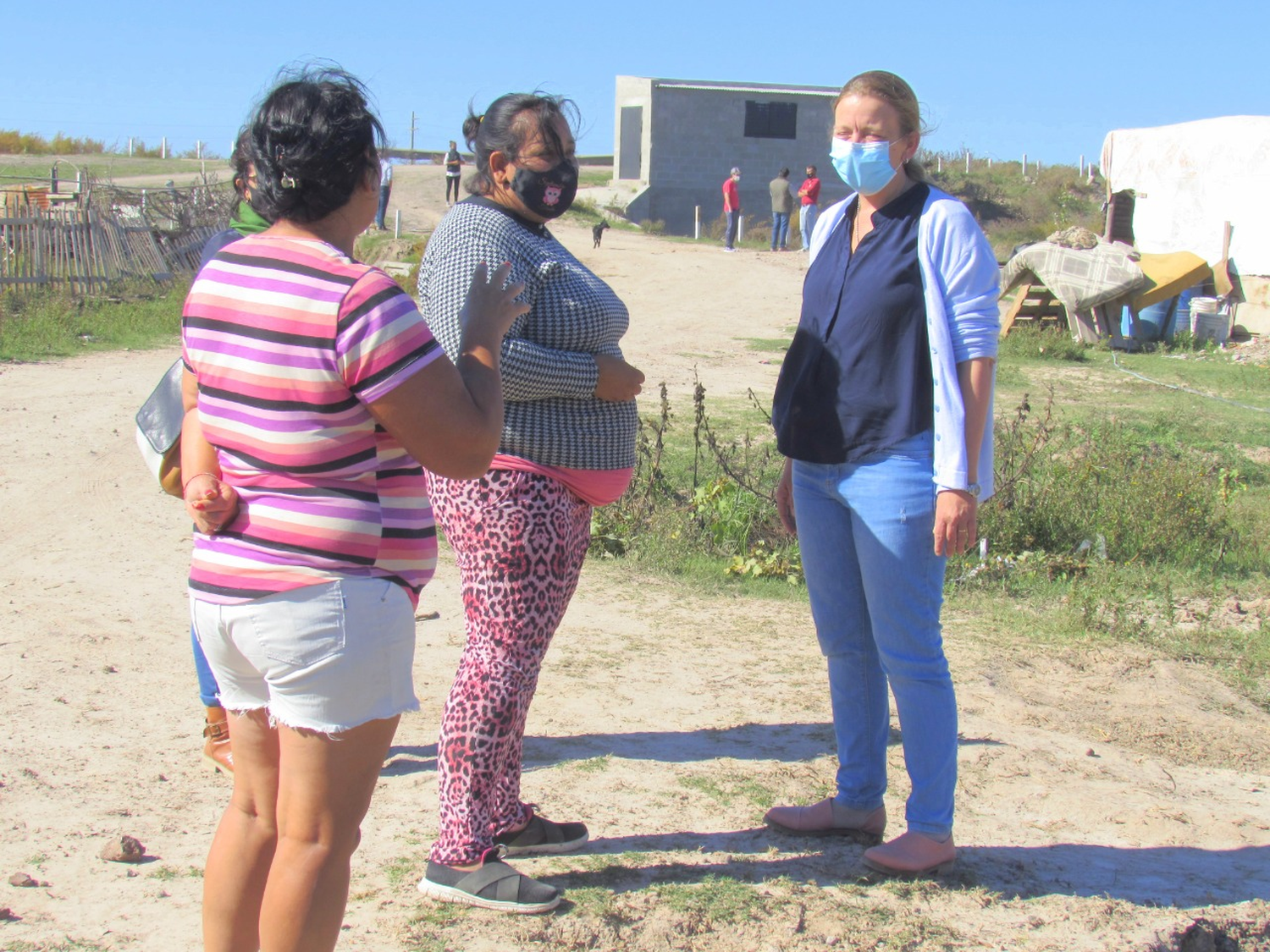 Verónica Berisso recorrió el Barrio Dunat