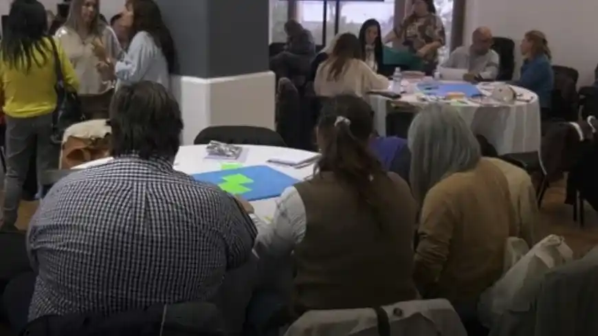 Santa Fe se suma al programa de Escuelas Secundarias Innovadoras con 27 instituciones