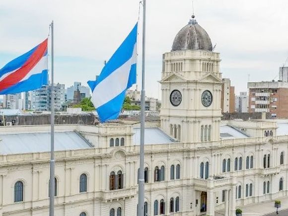 El gobierno presentó el proyecto de Ley de Presupuesto 2026 atado a las directivas de Nación