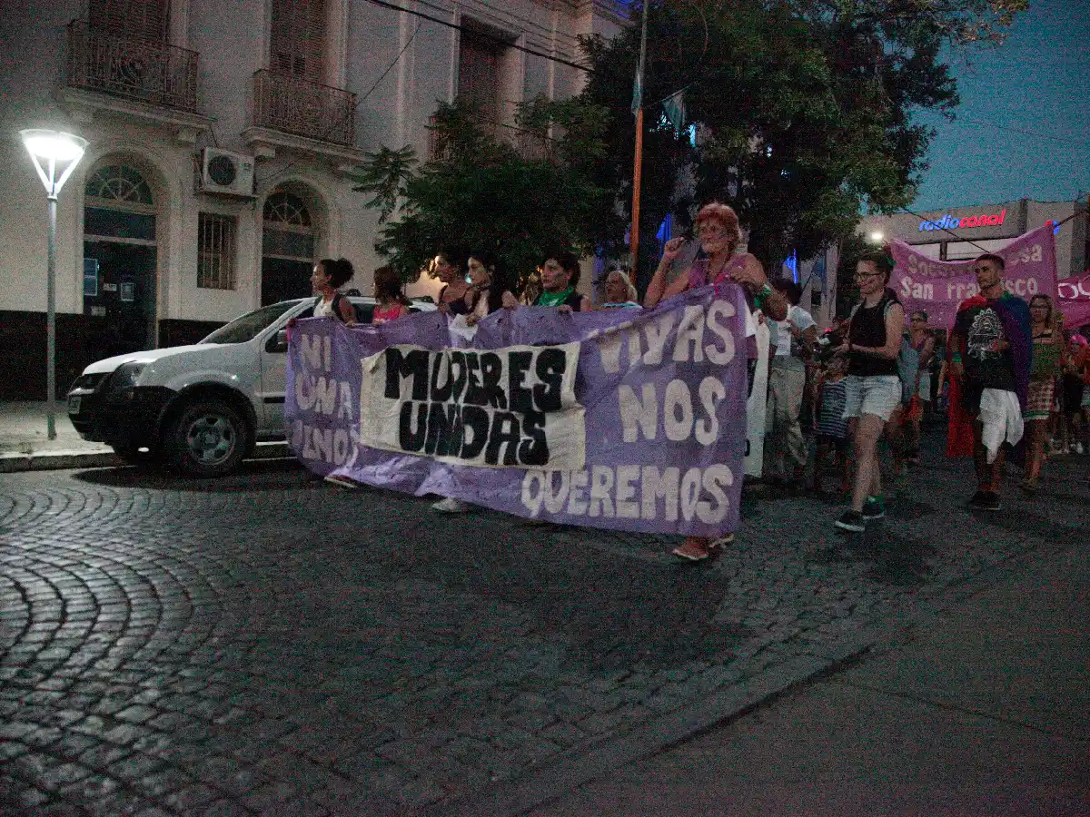Mañana, marchas en todo el país por el 8M y habrá paro de mujeres