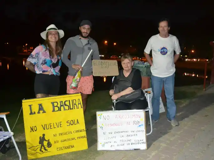 Algunas de la acciones que realizó con amigos y compañeros