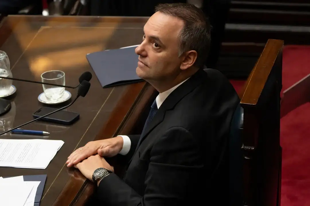 El jefe de Gabinete, Manuel Adorni, durante su informe de gestión.