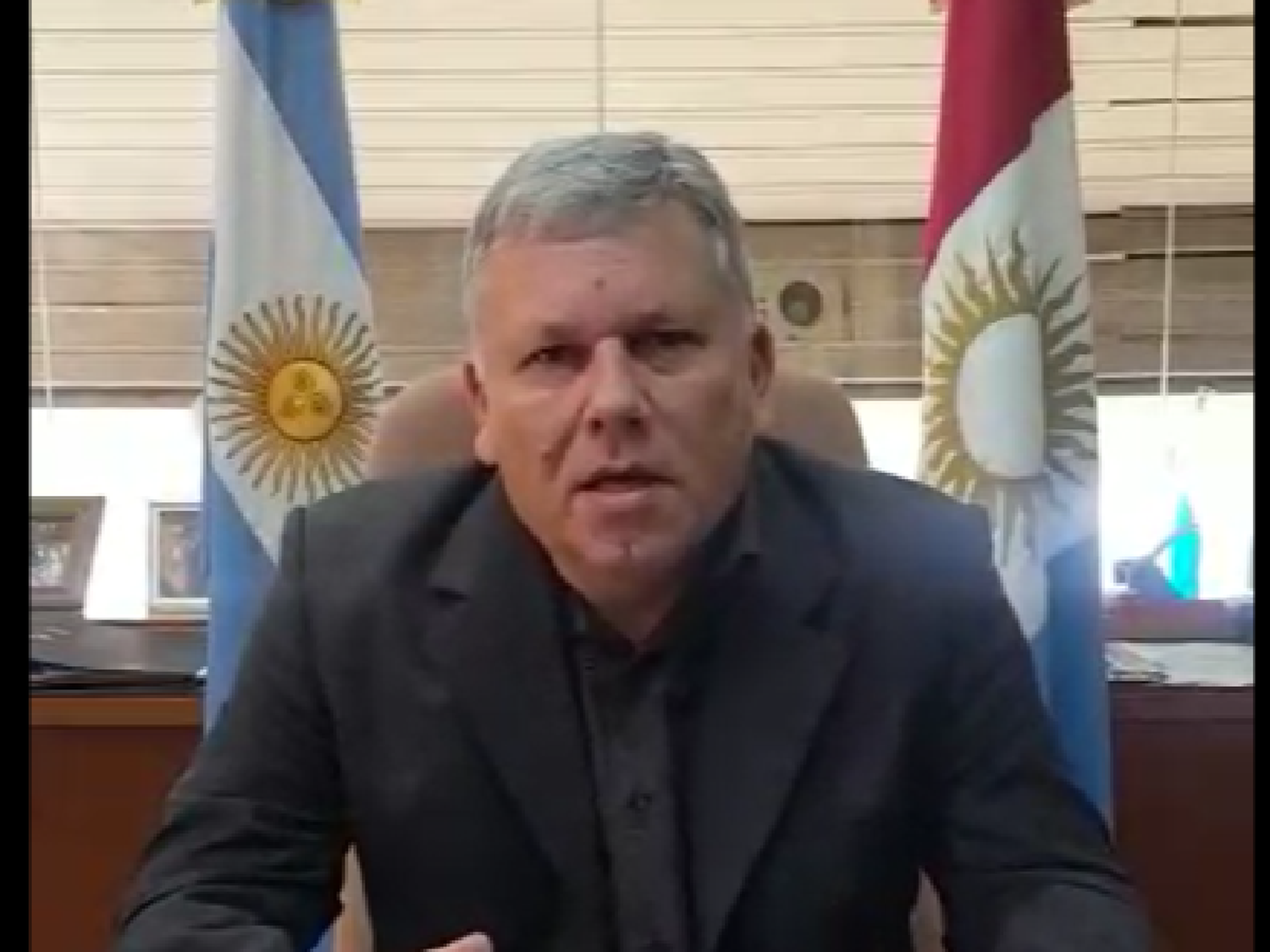 "Nos metieron el virus en una ambulancia", dijo el intendente de Arroyito