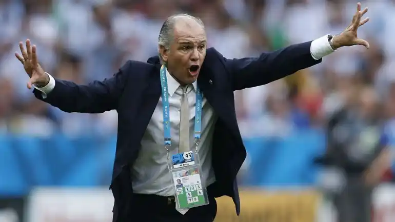 Es crítico el estado de salud de Alejandro Sabella