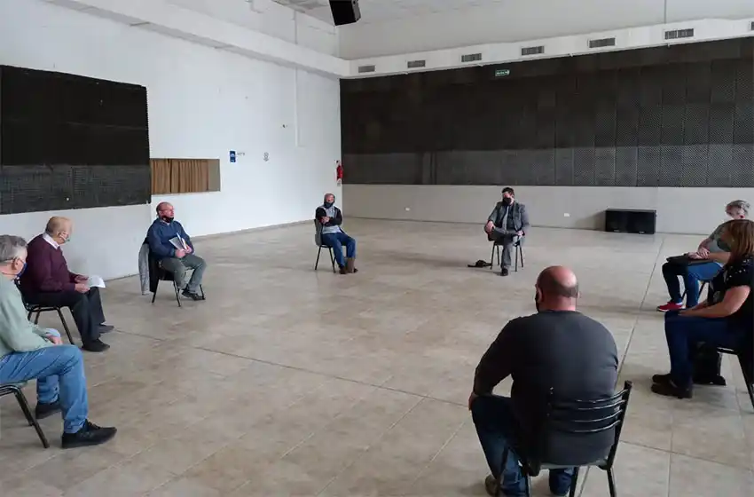 Mar Chiquita: reunión entre Paredi y propietarios no residentes