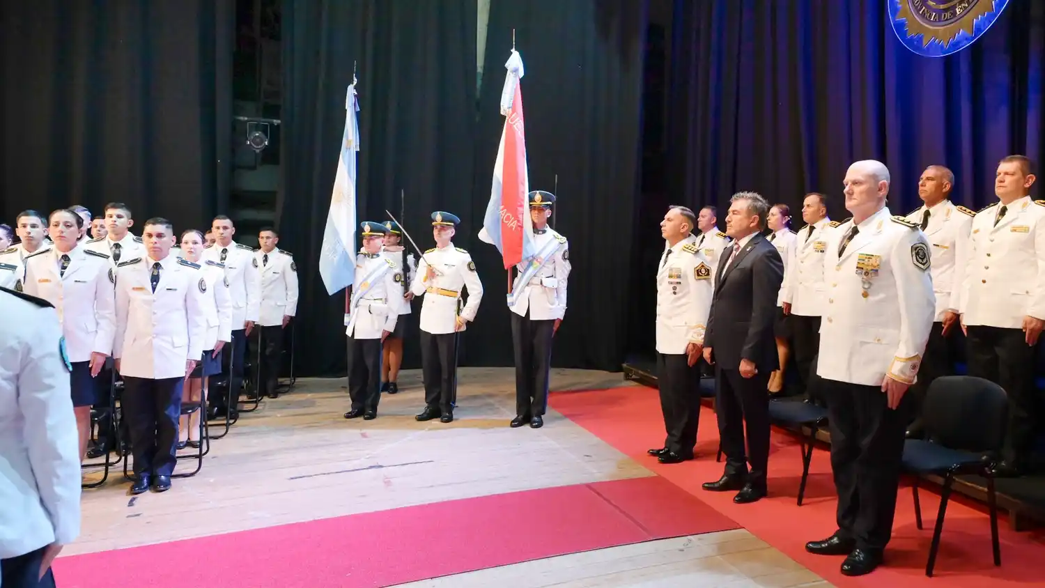 Se realizó el acto de egreso de oficiales en la escuela de Policía de Entre Ríos