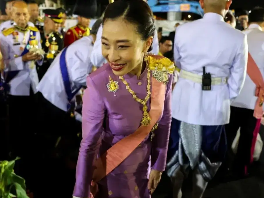 Murió la Princesa de Tailandia tras años de estar en coma.
