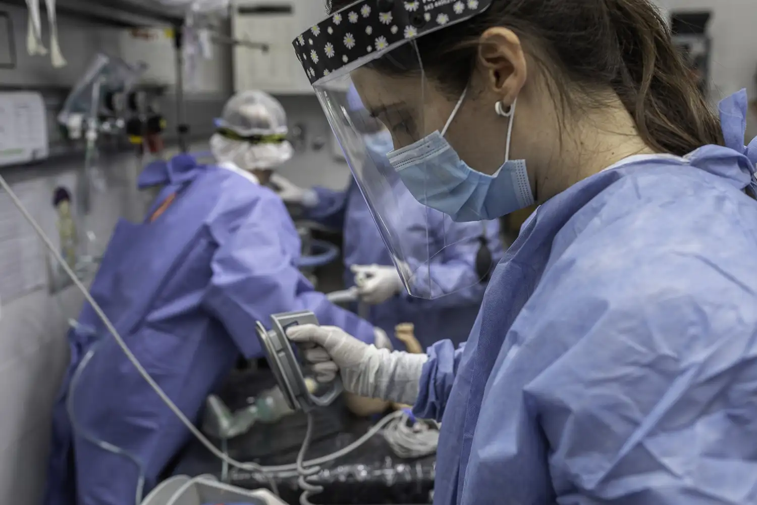 Salud monitorea en forma permanente la ocupación de camas UTI