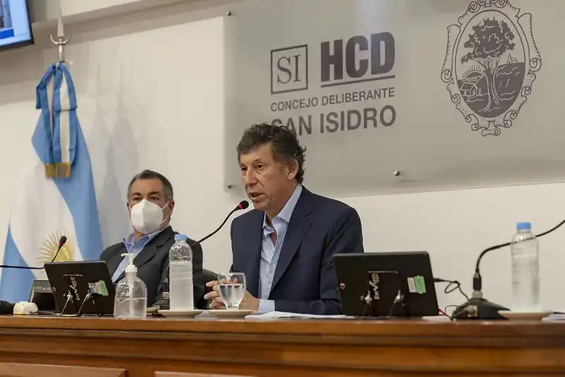 Gustavo Posse: "Mientras algunos decían que el virus nunca iba a llegar a la Argentina, en San Isidro actuamos con rapidez"