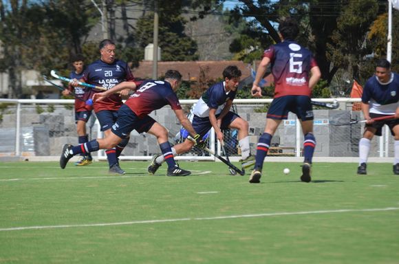 El Torneo Oficial Femenino adelanta su fecha 11 y hay actividad masculina