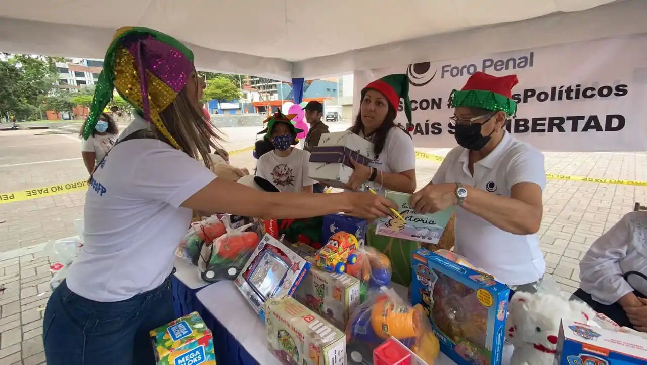 «Regala una sonrisa» llega a 243 hijos de presos políticos