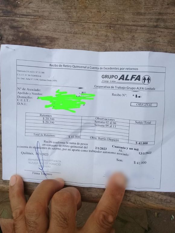 Así pagan los salarios las cooperativas que contrata el Estado