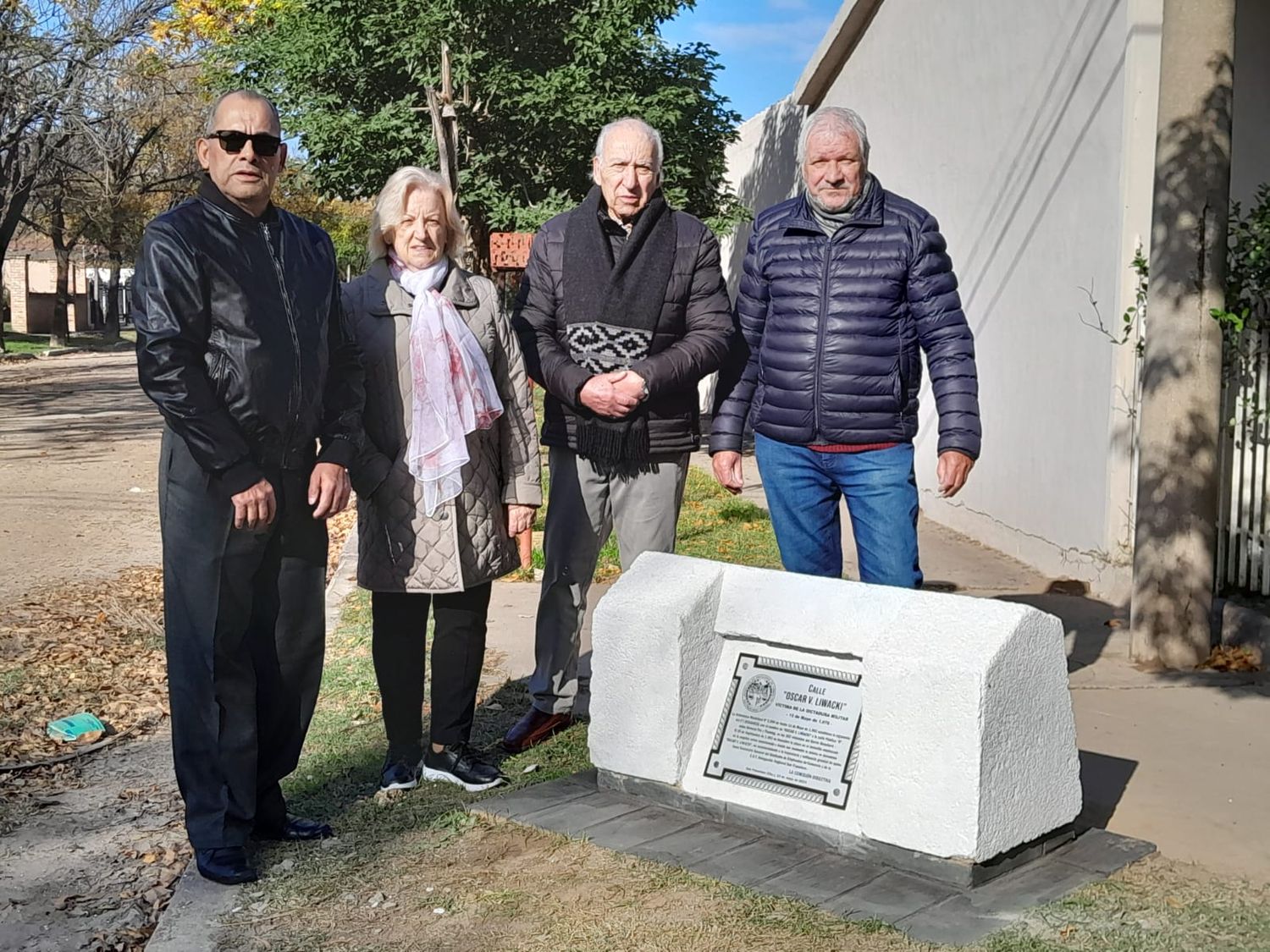 El SEC restituyó placa en homenaje a Oscar Liwacki