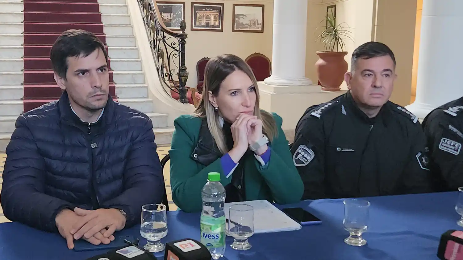 conferencia de prensa seguridad - 1