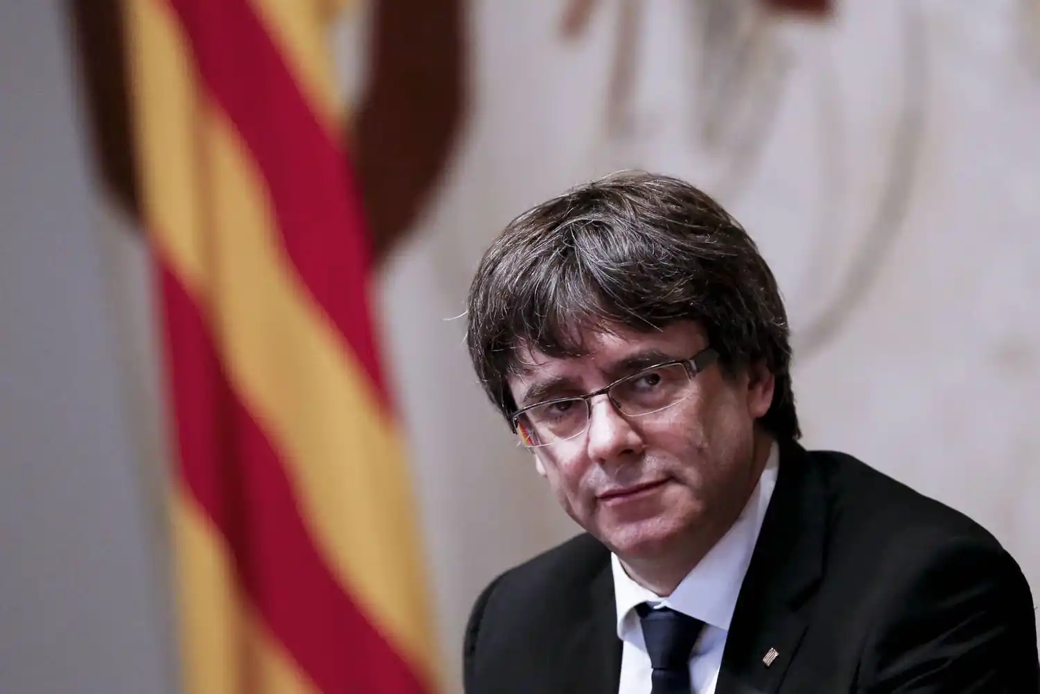 Juez aplaza la detención de Puigdemont en Bruselas