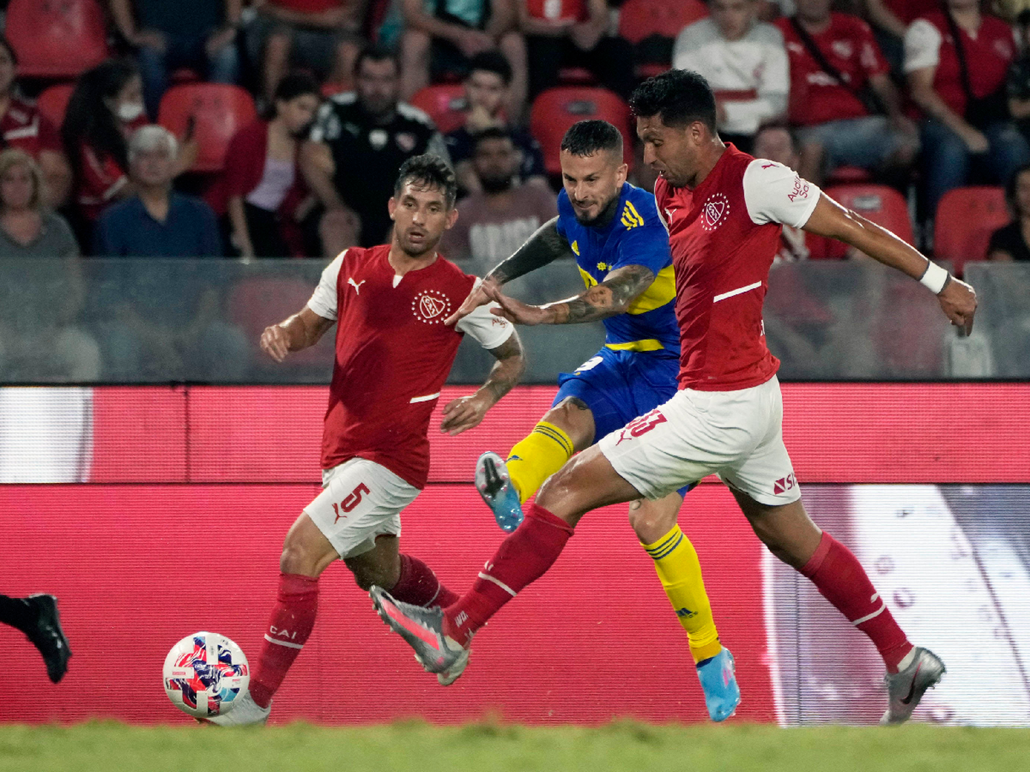 Vibrante empate entre el “Rojo” y Boca