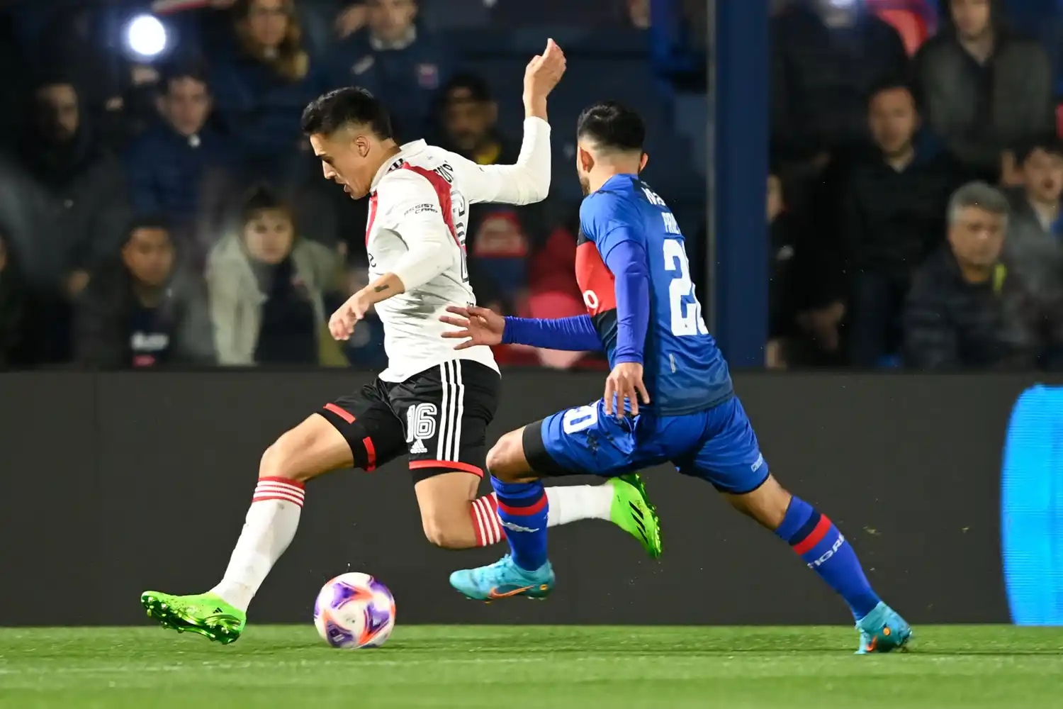 River dejó dos puntos en su excursión por Victoria