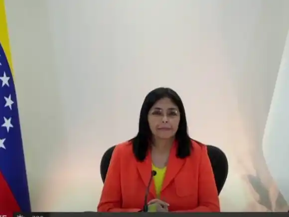 Delcy Rodríguez propone "suspender de inmediato" acuerdos gasíferos entre Trinidad y Tobago y Venezuela