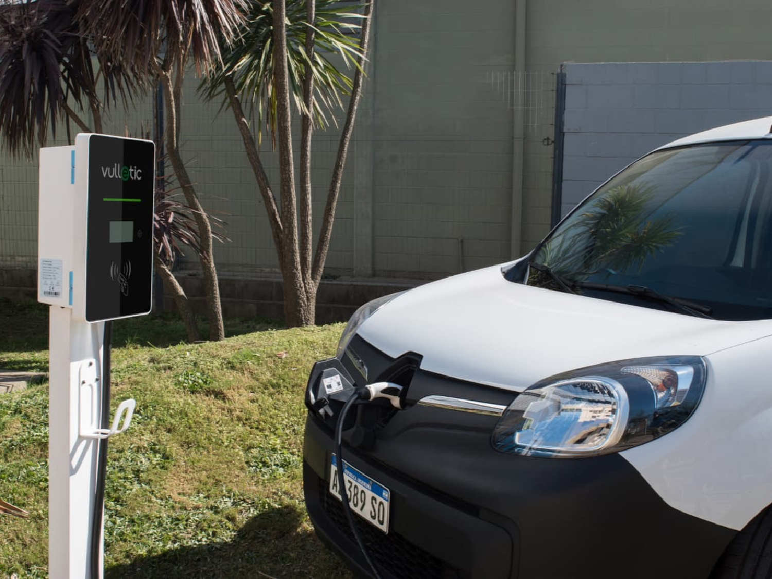 En el Parque Industrial funcionará la primera estación de carga para vehículos eléctricos  